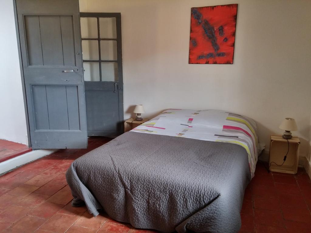 Appartements Cote Pont Vieux-Self Check-In Carcassonne Exterior photo