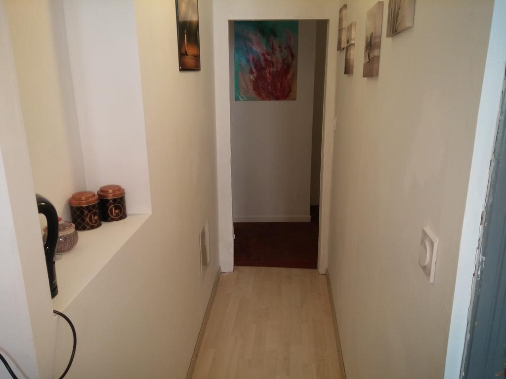 Appartements Cote Pont Vieux-Self Check-In Carcassonne Exterior photo