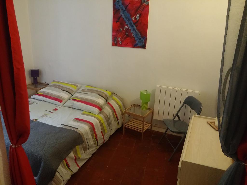Appartements Cote Pont Vieux-Self Check-In Carcassonne Exterior photo